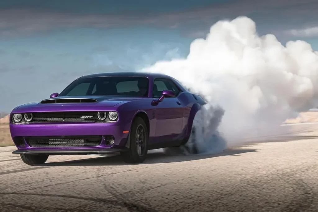 Dodge demon Hennessey 1700 chevaux en burn